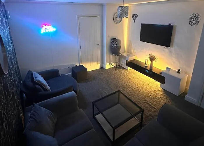 The Hideaway * Bradford (West Yorkshire)